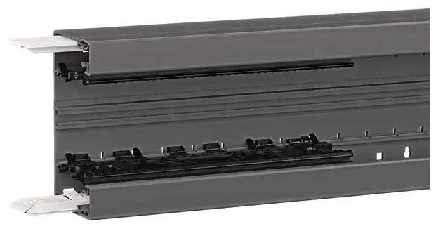 Hager BRN6513019011 parapetní lišta Spodní díl (d x š) 2000 mm x 130 mm 2 m černá Hager BRN6513019011 parapetní lišta Spodní díl (d x š) 2000 mm x 130 mm 2 m černá