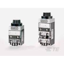 TE Connectivity 7022AK 1-1423162-8 1 ks