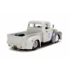 JADA TOYS model osobního automobilu Ford Street Fighter 1956 Ford Pickup s postavou Guile hotový model Model osobního automobilu