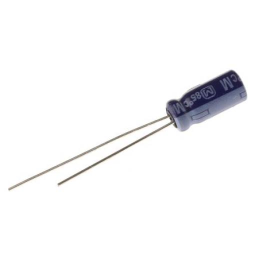 Kondenzátor, řada: MA 4.7 μF ±20 % 100 V dc Radiální vedení ECA2AM4R7, Radiální, Průchozí otvor AEC-Q200 Panasonic