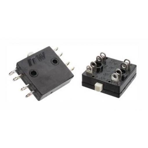 ITW Switches Mikrospínač, typ ovladače: Krátká páka s válečkem DPDT-DB, 28 V dc, 250 V ac, 8 A, Pájecí, IP67