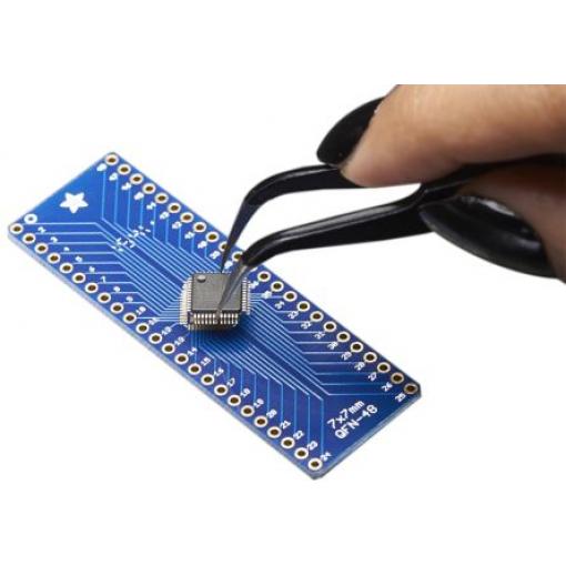 ADAFRUIT INDUSTRIES Breakout deska s povrchovou montáží 1377 Nepájivé pole