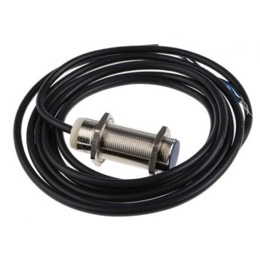 Telemecanique Sensors Snímač přiblížení XS118BLPAL2 Válec se závitem M18 x 1 200mA XS IP67, IP65 PnP 1.2 kHz 5 mm 24 V