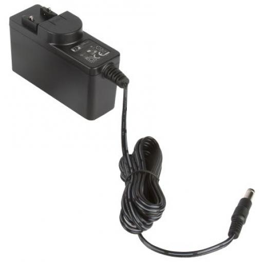 XP Power Adaptér AC/DC 12 W, výstup: 5V dc, počet výstupů: 1 Pravoúhlý konektor 2,1 x 5,5 x 11 mm s kladným pólem na