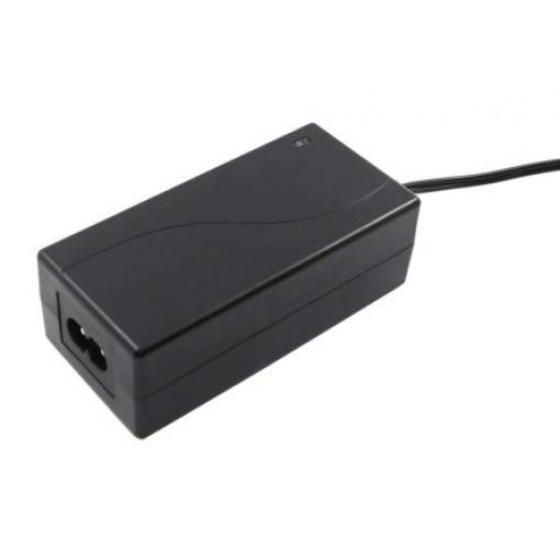 RS PRO Adaptér AC/DC 36 W, výstup: 30V dc, počet výstupů: 1 2,1 x 5,5 x 12 mm, Střed 1.2 A Konvertor napájecích zdrojů