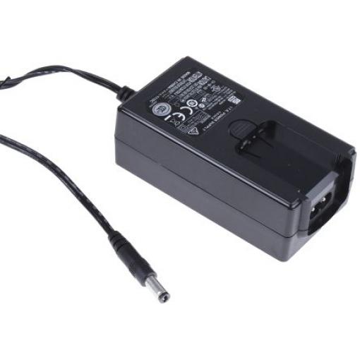 RS PRO Adaptér AC/DC 30 W, výstup: 15V dc, počet výstupů: 1 Austrálie, EU, Velká Británie, USA 2 A Adaptér AC/DC