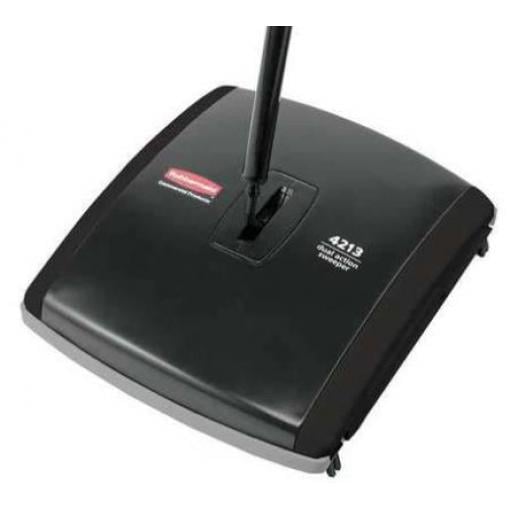 Rubbermaid Commercial Products Smeták / zametací stroj 266.7 mm Pozinkovaná ocel a odolný plast ABS 241.3 mm 1.12 m