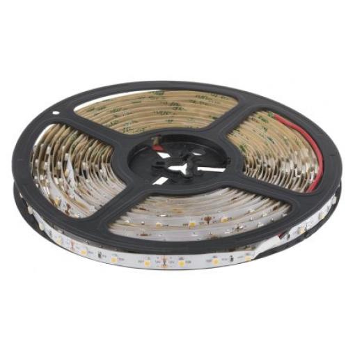 RS PRO Páska LED, řada: LS, počet diod LED/metr: 60, 3200k, Teplá bílá, délka pásky: 10 m, 12 V, napájení na měřidlo: