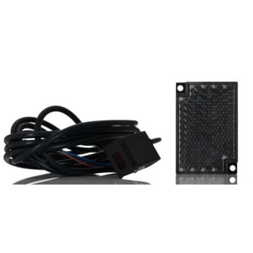 Omron Fotoelektrický snímač, řada: E3S LED Blok Se zapojením, výstup: PnP Retroreflexní IP67