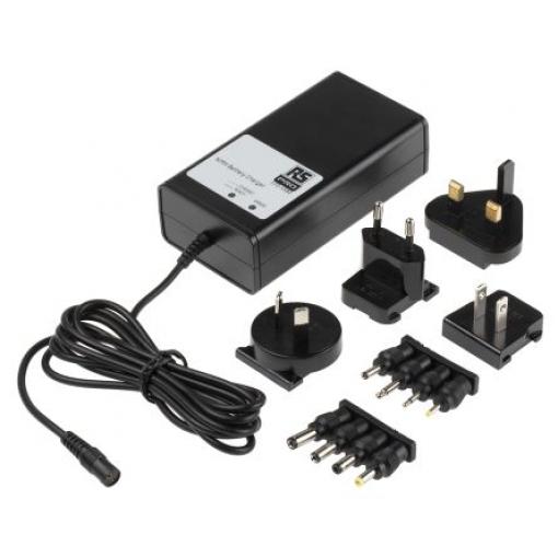 Nabíječka sad akumulátorů RS PRO NiCd, NiMH Bateriový modul 5 až 10 14V, 1.4 V 2000 mA Velká Británie, USA, EU, Aus
