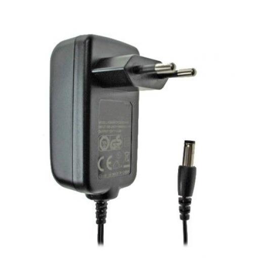 Adaptér AC/DC, výstup: 15V dc, počet výstupů: 1 AC/DC adaptér 500mA 7.5W, Typ C Regulované