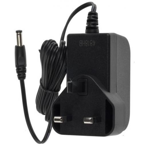 RS PRO Adaptér AC/DC 18 W, výstup: 12V dc, počet výstupů: 1 2.1 x 5.5 x 12 mm Kladný pól na středu, 2.5 x 5.5 x 12 mm