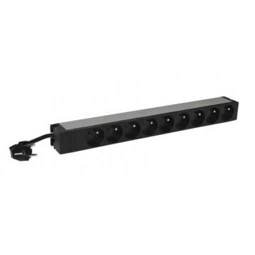 Legrand Koncová zásuvka a rozvod napájení, řada: LCS³ 9cestná 3m kabel, 230 V 16A Typ E Typ E