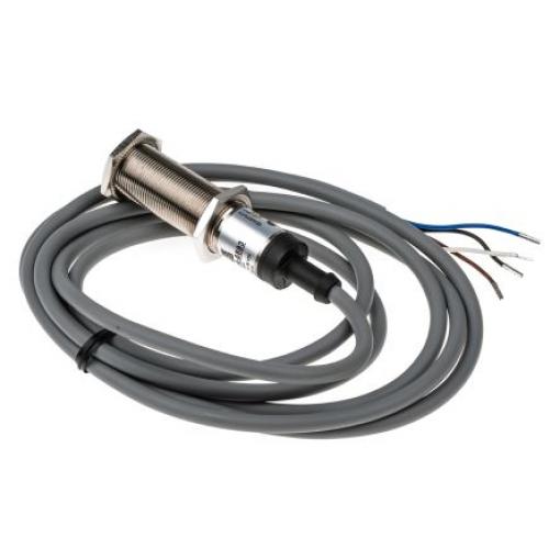 RS PRO Snímač přiblížení Válec se závitem 5593 M18 x 1 5 mm 200mA IP67 50 Hz NPN 1000 V ac 30 V dc