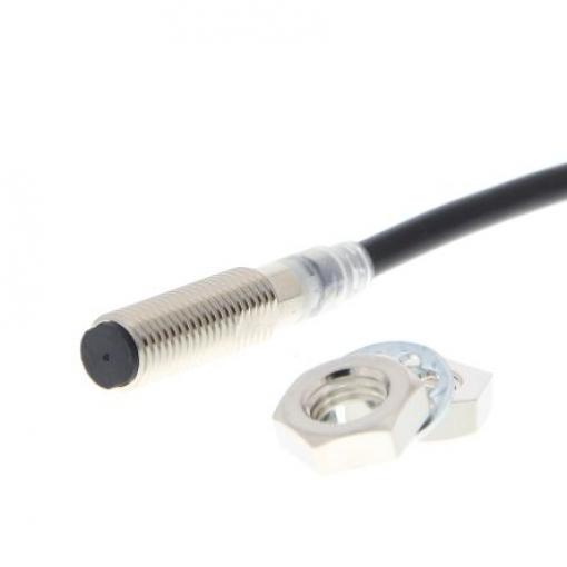 Omron Snímač přiblížení E2E-X4B1T8 2M Válec se závitem M8 x 1 16 mA E2E-NEXT IP67, IP69K, IP67G PnP 700 Hz 50 mm 30 V dc