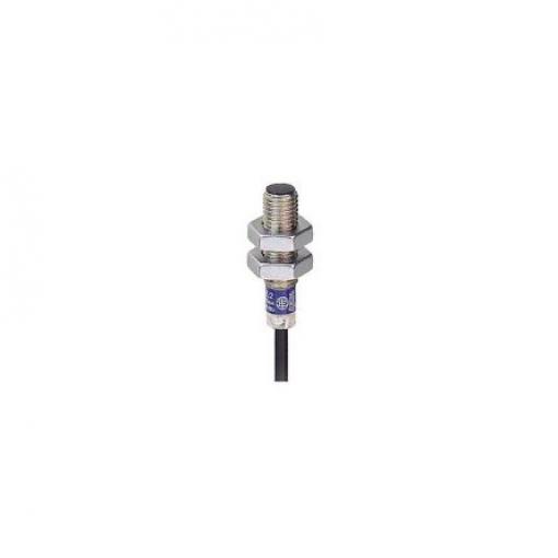 Telemecanique Sensors XS508B1DAL5 General Purpose 4 kHz 1.5 mm