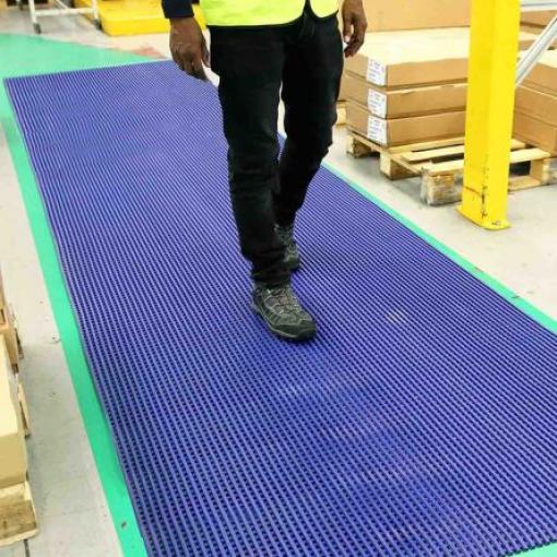 Coba Europe Protiúnavová rohož, Modrá Polyvinylchlorid Příčné rýhy Suché, Mokré, délka: 10 m, šířka: 1m Propojování x