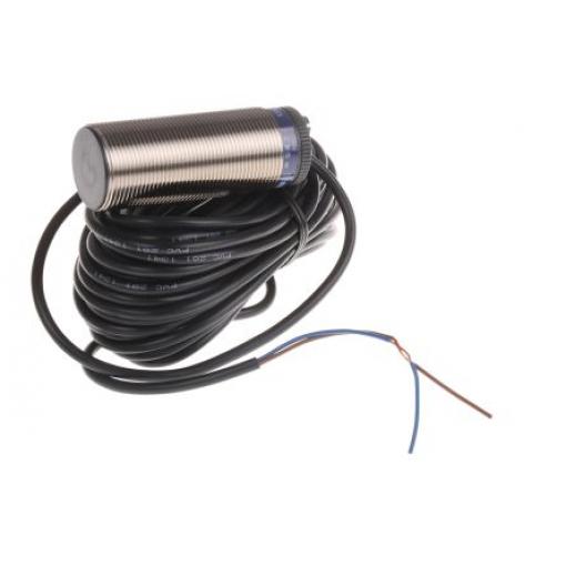 Telemecanique Sensors XSAV12801L10 OsiSense XS 800 Hz 15 mm