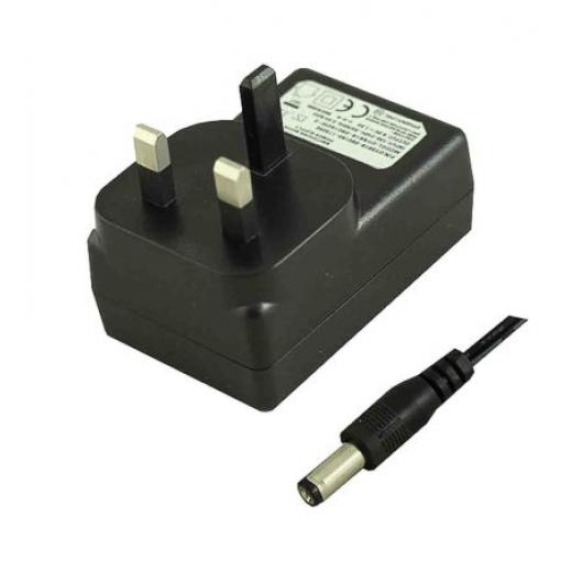 RS PRO Adaptér AC/DC 30 W, výstup: 15V dc, počet výstupů: 1 Velká Británie 2 A Konvertor napájecích zdrojů AC-DC