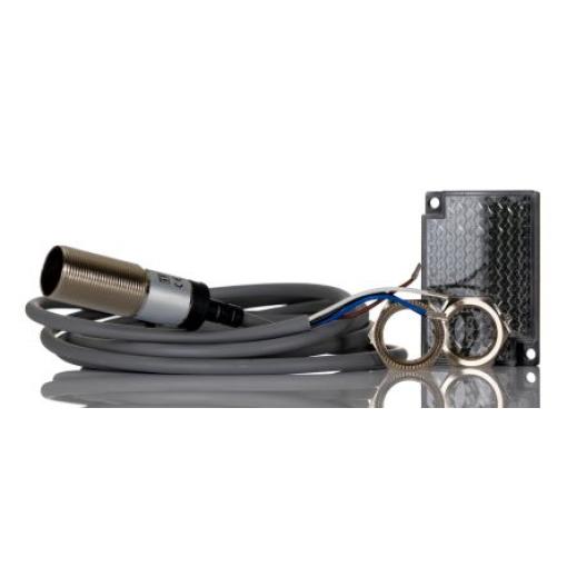 RS PRO Fotoelektrický snímač, řada: PR18 Infračervená LED Válcovitý Kabel, výstup: NPN NO/NC Retroreflexní IP67