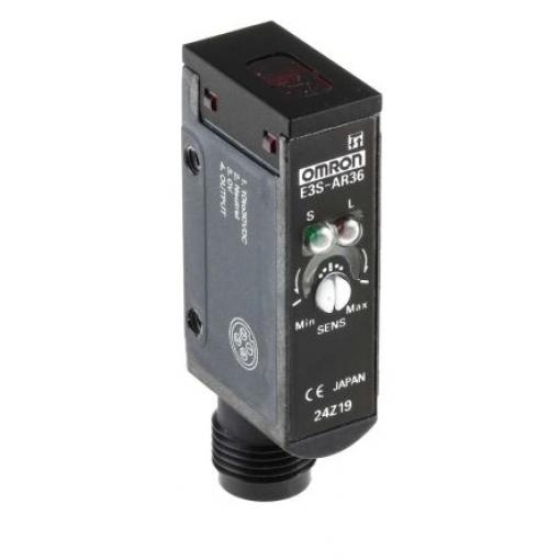 Omron Fotoelektrický snímač, řada: E3S LED Blok, výstup: PnP Retroreflexní IP67