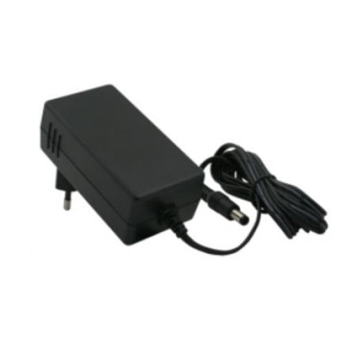 RS PRO Adaptér AC/DC 25 W, výstup: 5V dc, počet výstupů: 1 Jack DC 5,5 x 2,1 x 12 mm 2pin (EU) 5 A Adaptér AC/DC