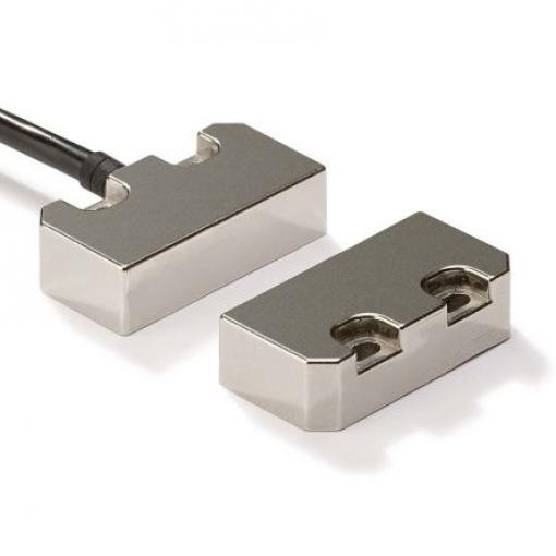 Omron F3S Magnetické Bezkontaktní bezpečnostní spínač Nerezová ocel 2 NC M12