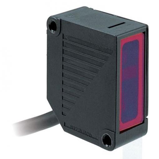 Omron Fotoelektrický snímač, řada: ZX Laser Štěrbinový Držák konektoru Polarizovaný retro odraz IP50