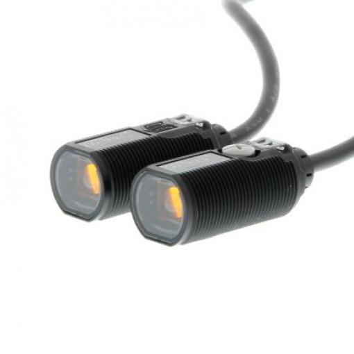 Omron Fotoelektrický snímač, řada: E3FA, výstup: PnP Jednocestný
