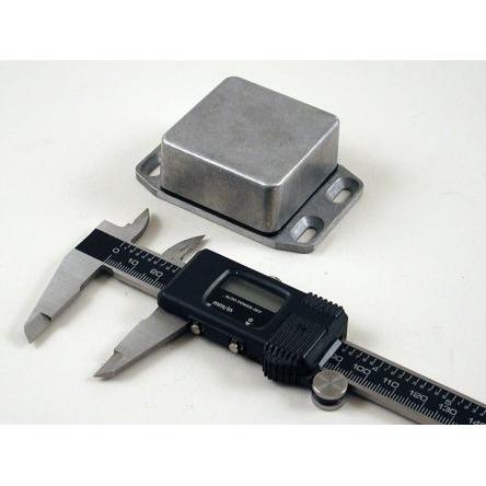 Hammond Pouzdro, řada: 1590 IP65 Stíněné S přírubou barva Černá barva Přírodní Odlévaný hliník 77 mm 25 mm 51 mm Silikon