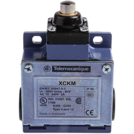 Telemecanique Sensors OsiSense XC Plunžr Koncový spínač 1 NO/1 NC IP66 Zamak 240V ac 3A