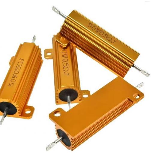Drátový rezistor RX24 0,1 Ω, 50 W, s chladičem