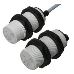 RS PRO Kapacitní snímač přiblížení Válec se závitem M30 CA IP69K IO-Link 50 Hz 16 mm 240 V ac 40 V dc