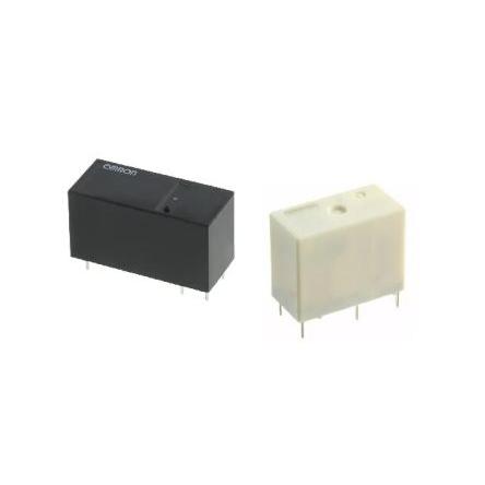 Omron Relé DPDT Montáž na plošný spoj 2A 12V dc G6A