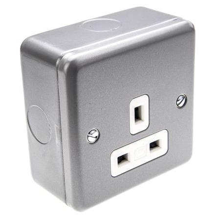 Zásuvka Šedá 1cestná Urea Moulded, Termoplastický 13A Typ G – britská Vnitřní IEC 60884-1:2006, BS 4177:1992, BS EN