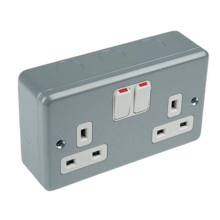 Zásuvka Šedá 2cestná Materiál termosetu, Urea Moulded Spínací proud 13A Typ G – britská Vnitřní BS EN 60669-2-1, IEC
