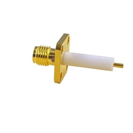 RS PRO Koaxiální konektor Vnitřní, 50 Ω, orientace těla: Rovný, Montáž na přírubu Konektor SMA Se závitem, 18GHz 165 °C