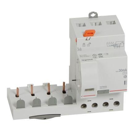 Miniaturní jistič 30mA Legrand Elektromagnetický DX3 40-63A DX3 IEC/EN 60947-2, IEC/EN 62423, IEC/EN 61009-1