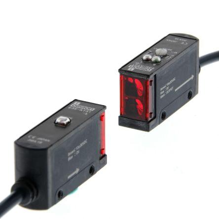 Omron Fotoelektrický snímač, řada: E3S Červená LED Blok Kabel, výstup: PnP Jednocestný IP67