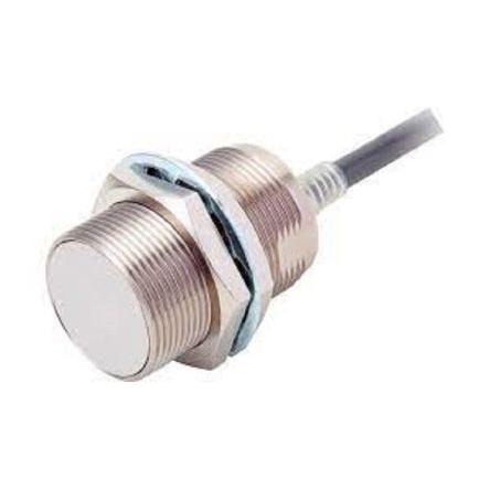 Omron Indukční bezdotykový snímač E2E2-X10Y1 2M Válec se závitem M30 10 mm 300mA IP67 400 Hz 30 V dc