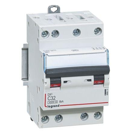Legrand Jistič, rozsah: DX3 4pólový 32A vypínací výkon 6 kA, charakteristika: Typ C, rozsah: DX3 400V ac 400 V dc