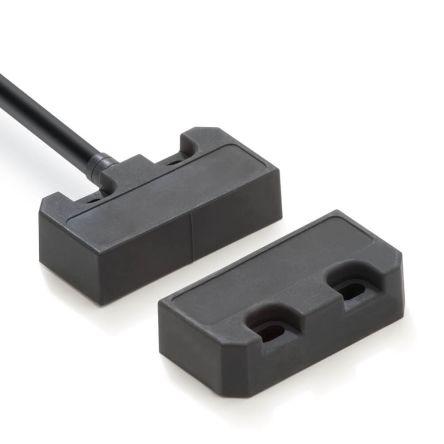 Omron F3S-TGR RFID Bezkontaktní bezpečnostní spínač 24V dc Polyester 1 NO, 2 NC Kabel