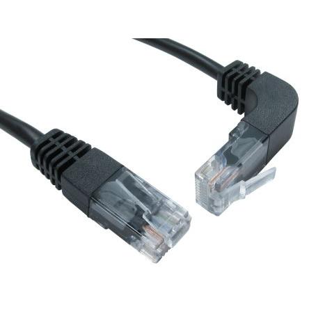RS PRO Cat5e Ethernetové kabely, Černá, Polyvinylchlorid, A: RJ45 rovný 3 m Vnější, B: RJ45, Pravoúhlá zástr��ka Vnější,