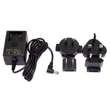 RS PRO Adaptér AC/DC 12 W, výstup: 15V, počet výstupů: 1 Jack 2,1 x 5,5 mm Zaměnitelné 0.8 A Spínaný napájecí zdroj