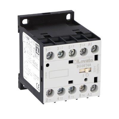 Lovato Stykač napětí ve vinutí 230V 4pólový 9 A 440V 22 kW s 4 NO kontakty Rovný, rozsah: BG09 4P