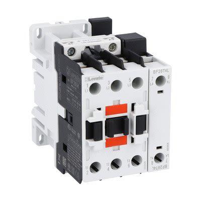 Lovato Stykač napětí ve vinutí 24V dc 4pólový 45 A 690V 51 kW, rozsah: BF26