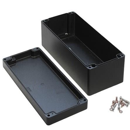 Hammond Pouzdro, řada: 1590Z IP68 S přírubou barva Černá IK08 barva Černá Odlévaný hliník 360 mm 90 mm 160 mm Silikonová