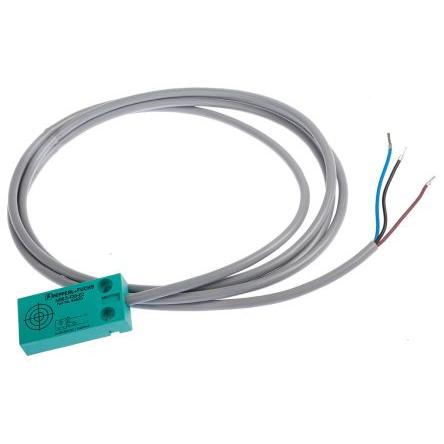Pepperl + Fuchs Indukční bezdotykový snímač NBB5-F33-E2 Blok 200mA IP67 PnP 500 Hz 5 mm 30 V dc
