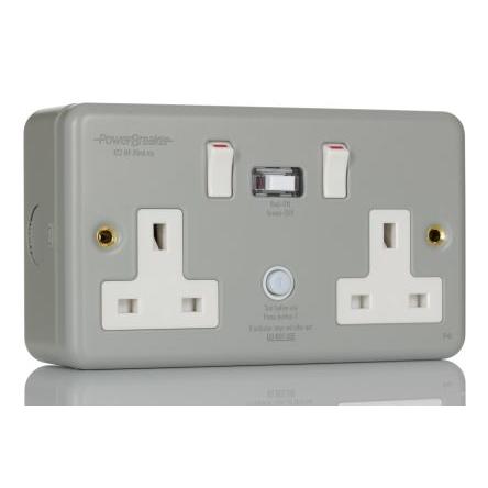 Zásuvka RCD PowerBreaker H Spínací proud 13A Pasivní Powerbreaker 2 230V ac Samozhášecí polyolefin Povrch Spínací proud