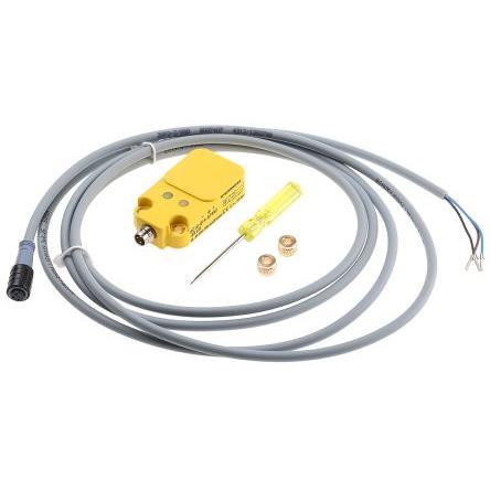 Turck Kapacitní snímač přiblížení BC10-Q14-AP4X2-V1131 Blok M8 x 1 10 mm 200mA IP67 100 Hz PnP 250 V ac 65 V dc